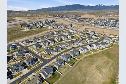 1318 W Wasatch Dr S, Saratoga Springs, UT 84045 - Photo 54