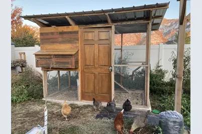 339 E 1900 St N, North Ogden, UT 84414 - Photo 36