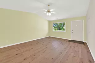 339 E 1900 St N, North Ogden, UT 84414 - Photo 6