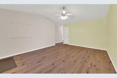 339 E 1900 St N, North Ogden, UT 84414 - Photo 8