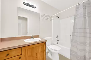 339 E 1900 St N, North Ogden, UT 84414 - Photo 18