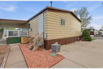 283 3800 S 1900 W #283, Roy, UT 84067 - Photo 4