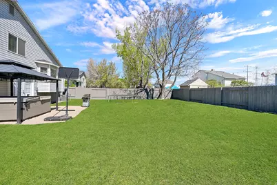 5414 S 3400 W, Roy, UT 84067 - Photo 26