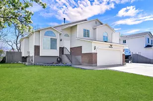 5414 S 3400 W, Roy, UT 84067 - Photo 2