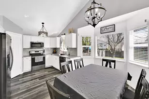 5414 S 3400 W, Roy, UT 84067 - Photo 8