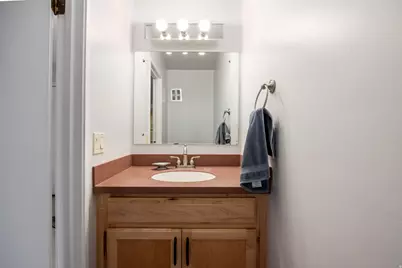4676 S Woodduck Ln E, Millcreek, UT 84117 - Photo 22