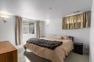 1733 E Harrison Ave S, Salt Lake City, UT 84108 - Photo 24