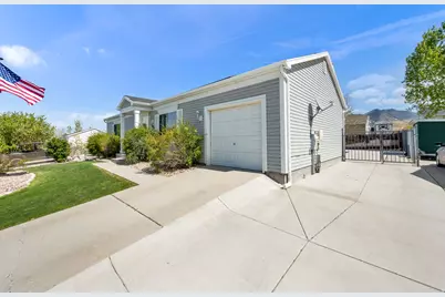 847 S 810 W, Tooele, UT 84074 - Photo 4
