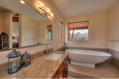 425 Amber Ln, Castle Valley, UT 84532 - Photo 12