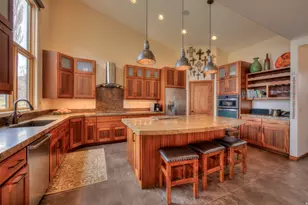 425 Amber Ln, Castle Valley, UT 84532 - Photo 6