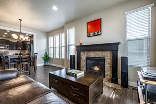 1977 E Redshoulder Dr N, Layton, UT 84040 - Photo 2