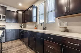 1977 E Redshoulder Dr N, Layton, UT 84040 - Photo 6