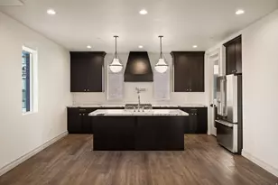 443 W 400 N, Salt Lake City, UT 84103 - Photo 2