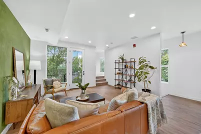 723 N 300 W #7, Salt Lake City, UT 84103 - Photo 2