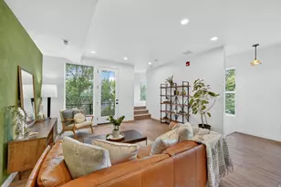723 N 300 W, Salt Lake City, UT 84103 - Photo 2