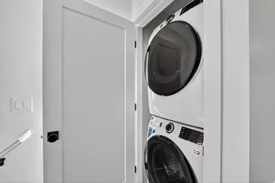 723 N 300 W #7, Salt Lake City, UT 84103 - Photo 16