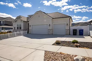 6581 W Shawnee Marie Way, Herriman, UT 84096 - Photo 2