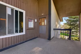 4963 S Eastridge Ln, Murray, UT 84117 - Photo 2