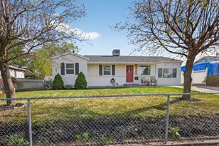 4375 W 5135 S, Kearns, UT 84118 - Photo 2