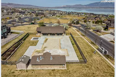 313 W Birch Dr, Saratoga Springs, UT 84045 - Photo 58