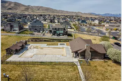 313 W Birch Dr, Saratoga Springs, UT 84045 - Photo 54