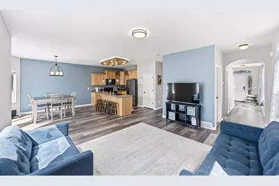 7141 W Cottage Dr, West Jordan, UT 84081 - Photo 8