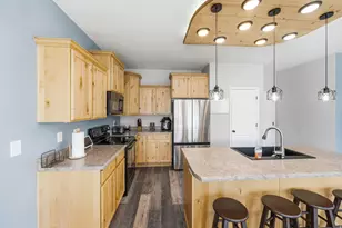 7141 W Cottage Dr, West Jordan, UT 84081 - Photo 10