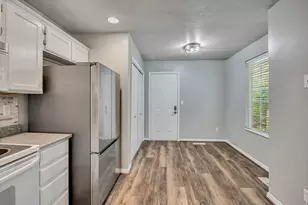 185 N 50 W, Centerville, UT 84014 - Photo 8