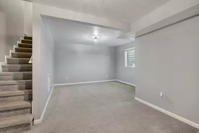 185 N 50 W, Centerville, UT 84014 - Photo 24