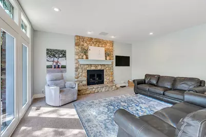 675 S River Breeze Dr, Orem, UT 84097 - Photo 16