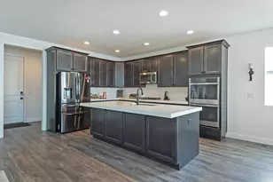 11694 S Engelmann Dr, Draper, UT 84020 - Photo 16