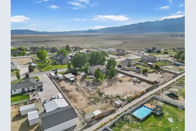 4212 N Majors St E, Eagle Mountain, UT 84005 - Photo 36