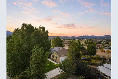 4212 N Majors St E, Eagle Mountain, UT 84005 - Photo 2