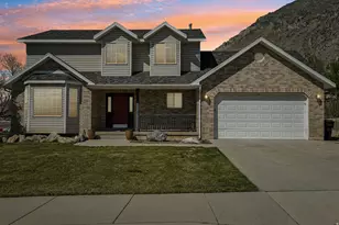 403 E 850 N, Springville, UT 84663 - Photo 2
