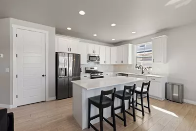 3640 W Safflower Dr, Lehi, UT 84048 - Photo 6