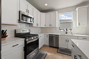 3640 W Safflower Dr, Lehi, UT 84048 - Photo 8