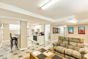 653 S 1300 E, Salt Lake City, UT 84102 - Photo 30