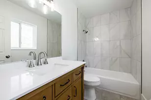 1320 N Winston Dr, Kaysville, UT 84037 - Photo 10