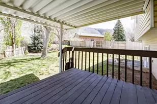 1320 N Winston Dr, Kaysville, UT 84037 - Photo 38