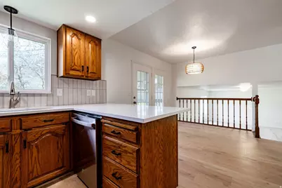 1320 N Winston Dr, Kaysville, UT 84037 - Photo 22