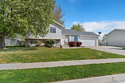 71 S 1700 W, West Point, UT 84015 - Photo 2
