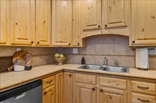 2468 E Redondo Ave S, Salt Lake City, UT 84108 - Photo 12