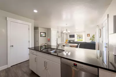 15120 S Battle Dr W, Bluffdale, UT 84065 - Photo 10