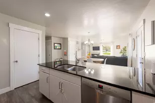 15120 S Battle Dr W, Bluffdale, UT 84065 - Photo 10