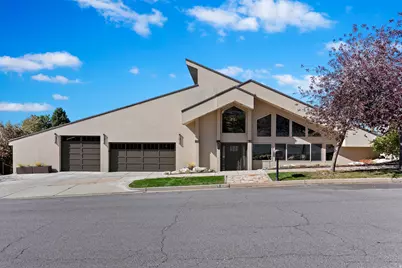 88 S Moss Hill Dr E, Bountiful, UT 84010 - Photo 2