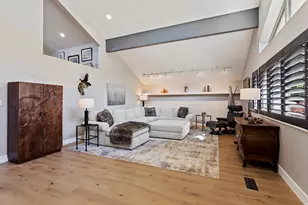 88 S Moss Hill Dr E, Bountiful, UT 84010 - Photo 4