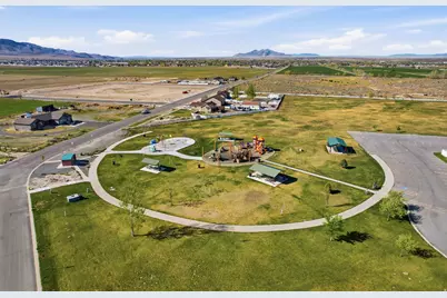 1129 Davenport Dr, Grantsville, UT 84029 - Photo 82