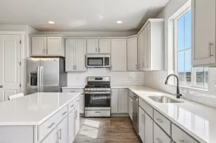 12927 S Twisted Oak Dr, Herriman, UT 84096 - Photo 8