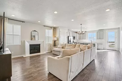 12927 S Twisted Oak Dr, Herriman, UT 84096 - Photo 2