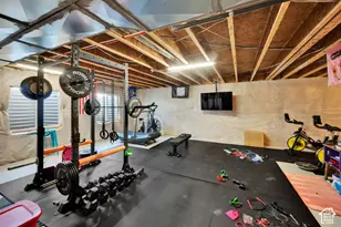 615 S 1400 W, Syracuse, UT 84075 - Photo 34
